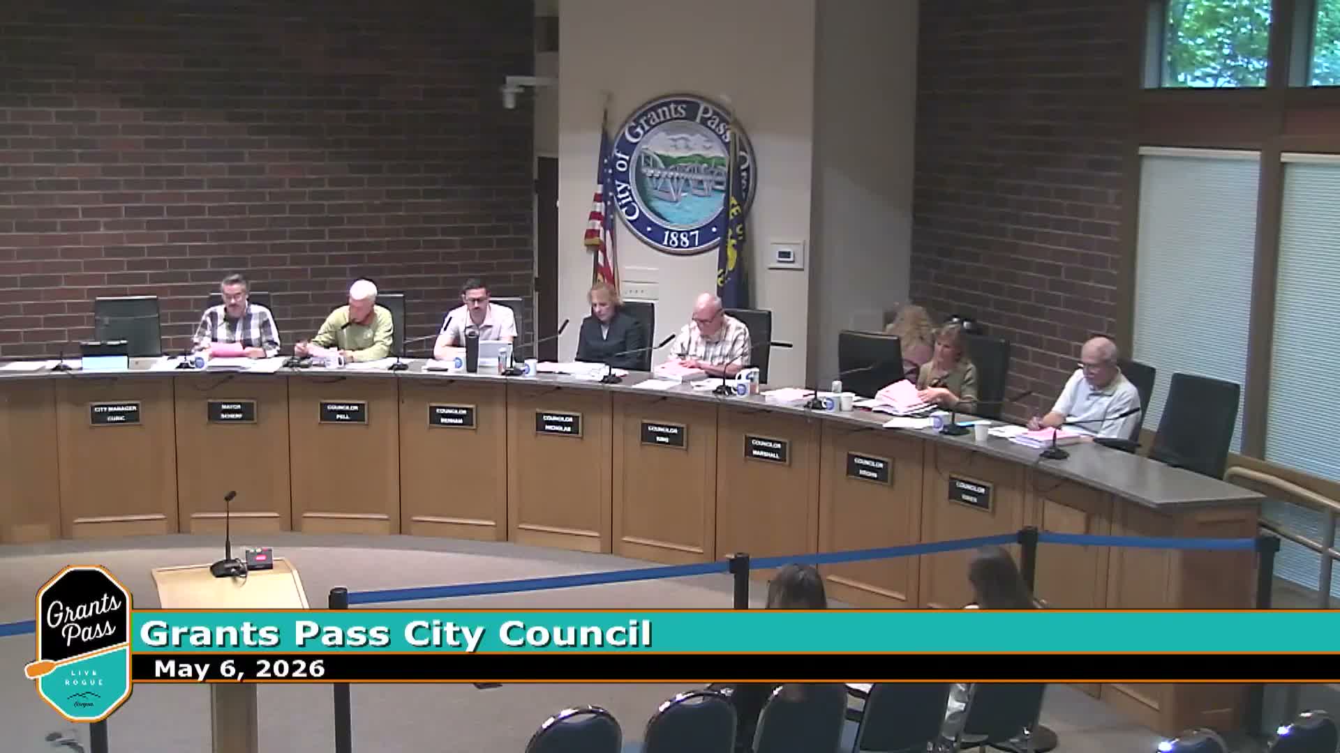 Grants Pass awards $27,500 compensation-study contract to Logic Compensation Group after debate over report format