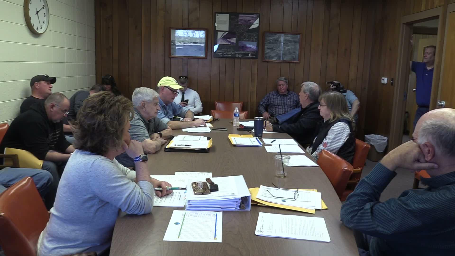 Public commenters press Edgar County board on jail sale, appraisal and 9‑1‑1 lease