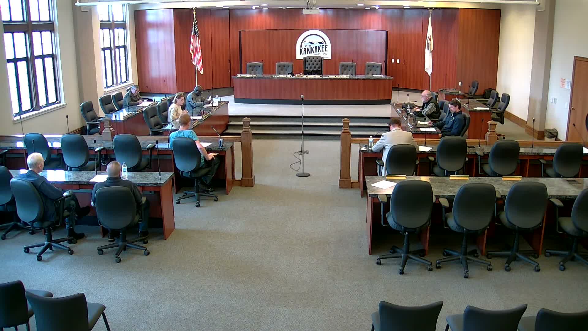 Committee recommends city council consider billiard-hall liquor license for Gratibilia Club relocation