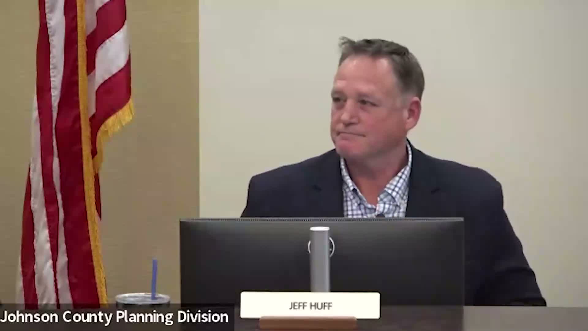 Zoning board approves rezoning for Reserve At Wolf Creek, 13‑lot PRN‑2; case goes to county commissioners on June 11