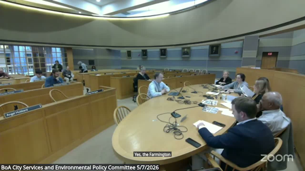 Committee accepts Yale's proposed Farmington Canal Greenway lighting improvements, with conditions