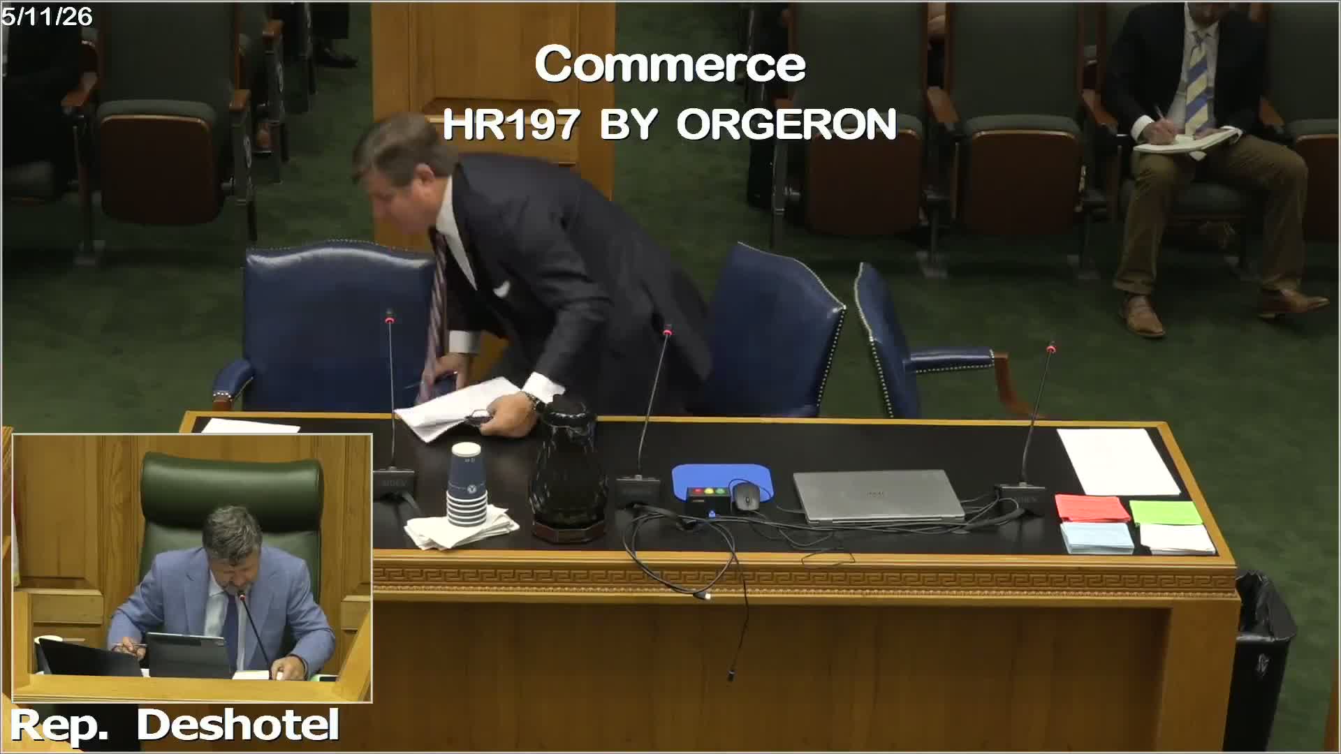 Committee advances bill to let aestheticians perform blow-drying; cosmetology board and practitioners raise training concerns