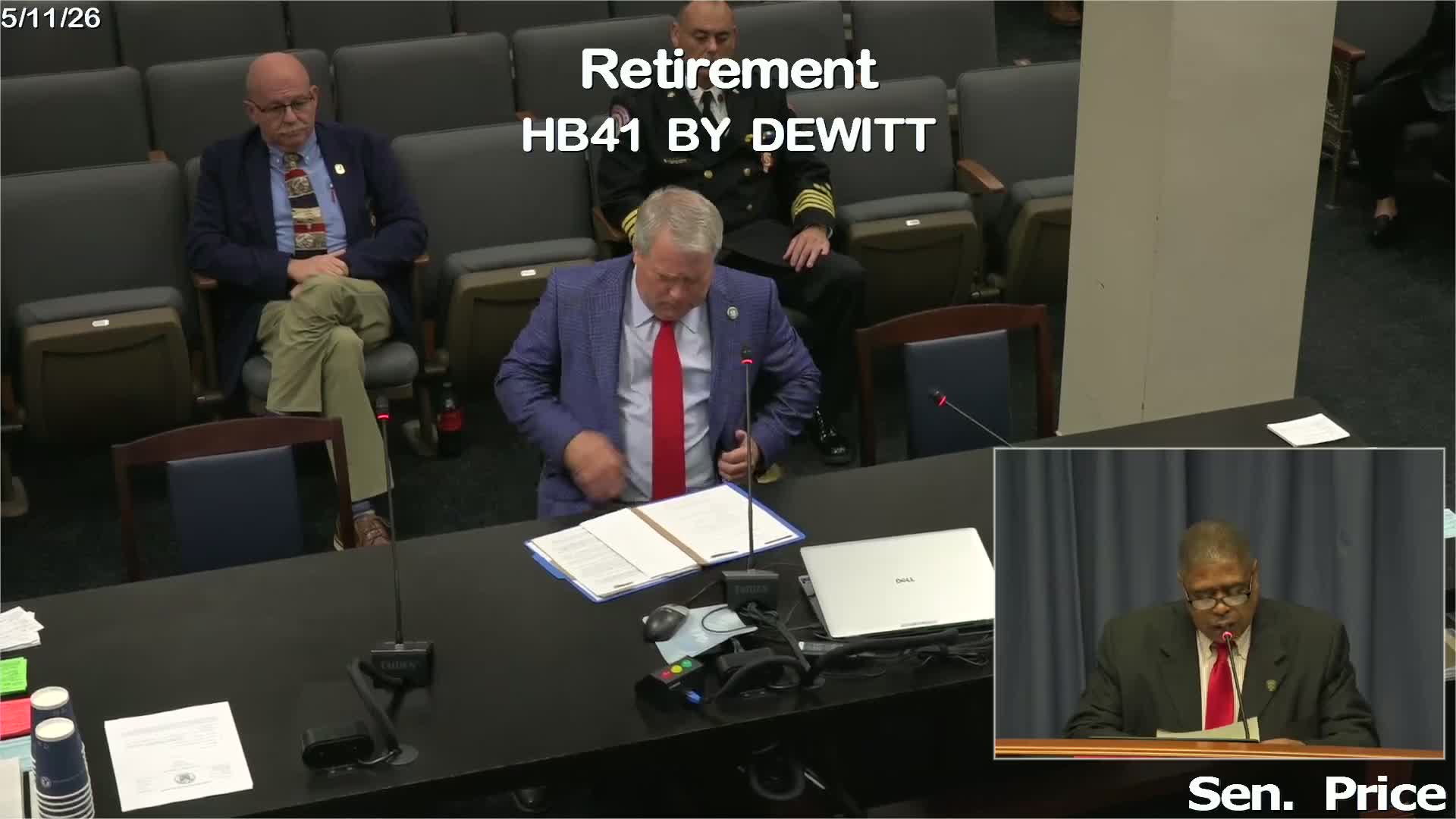 Senate committee advances bill to add elected nonunion firefighter to retirement board