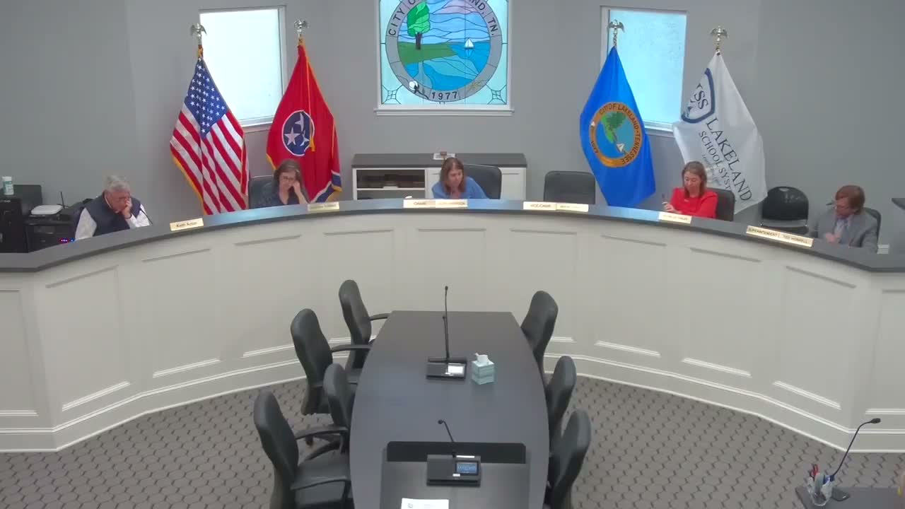 Lakeland board removes three budget items from agenda after late city revenue notice; approves school-year calendars