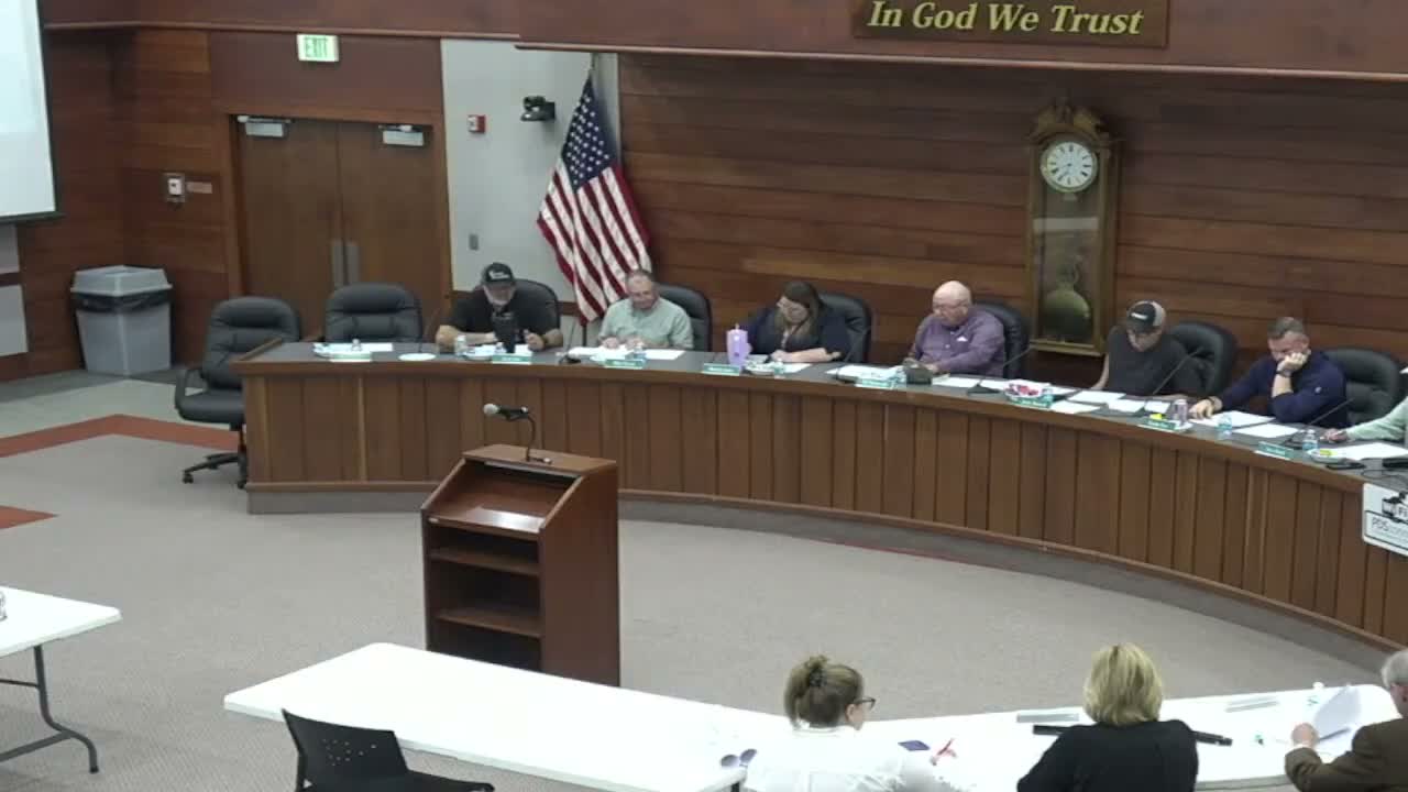 Morgan County Plan Commission approves two six‑lot minor plats after residents raise wildlife and water concerns