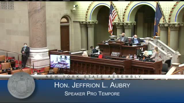 Motion to discharge regulatory-review bill fails after debate over procedure