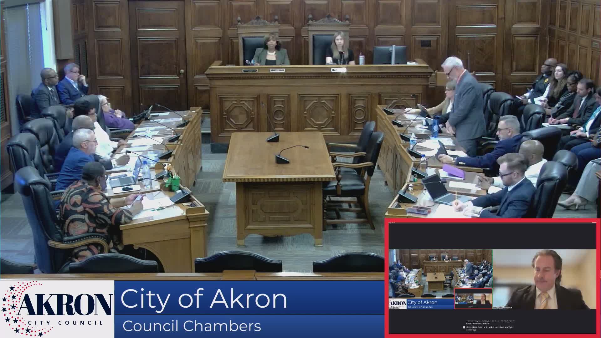 Council approves consent agenda, resurfacing and appointments in unanimous votes