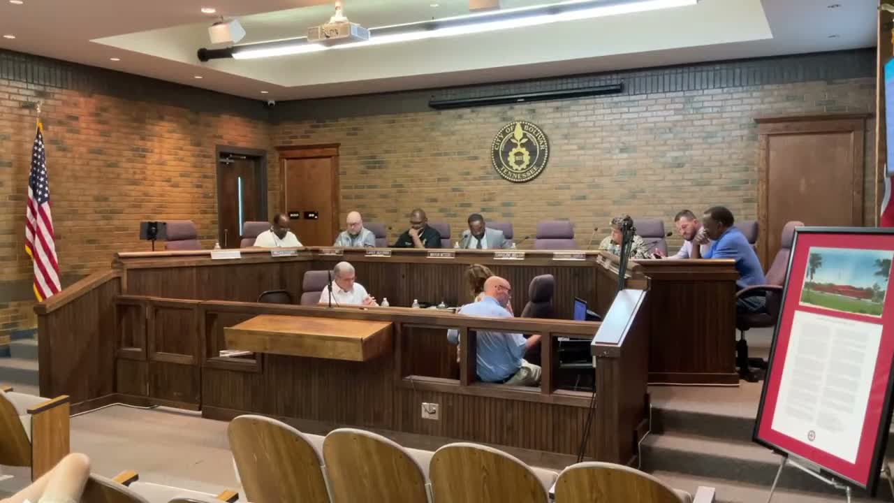 Bolivar council awards paving contract, approves lease addendum framework and passes three resolutions