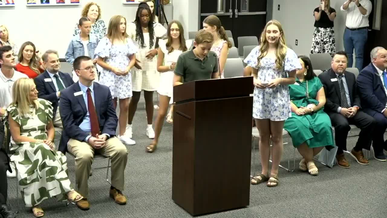 Dove Creek Middle students present podcast, fundraiser and community service projects to board