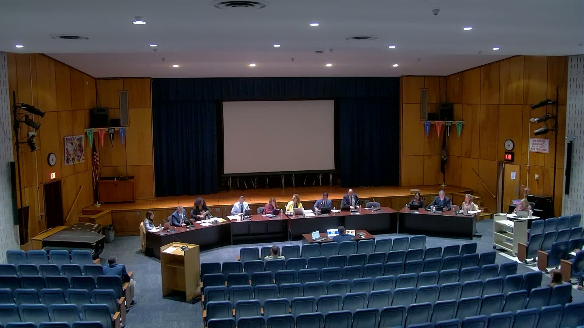 Huntington board approves personnel appointments, accepts scholarship and school PTA donations