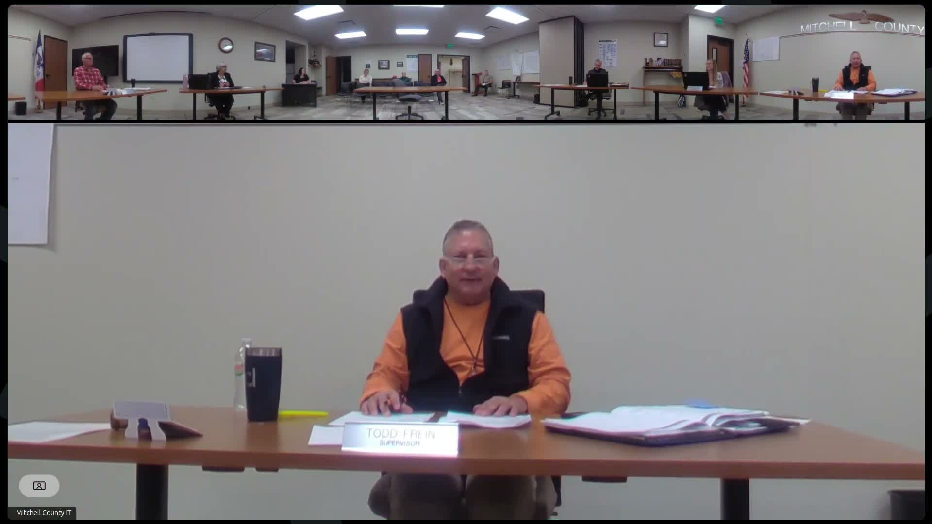 Resident raises concerns about data centers and CO2 pipeline; board says planning review ongoing and affirms local-control stance