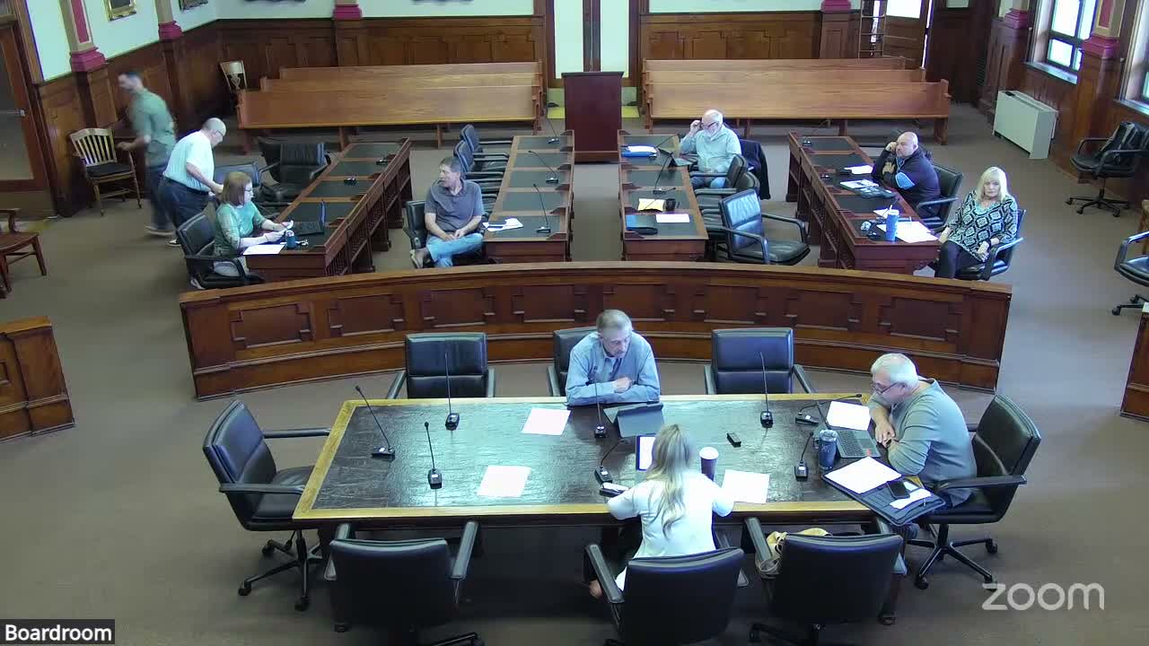 Lee County forwards multiple solar and energy-system petitions to county board; Prairie Broom Solar set for hearing
