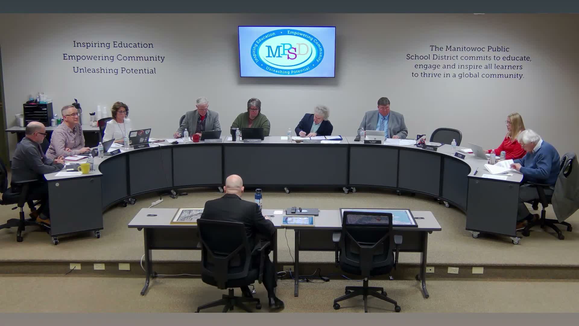 After heated debate, board approves city offer for Madison Elementary land