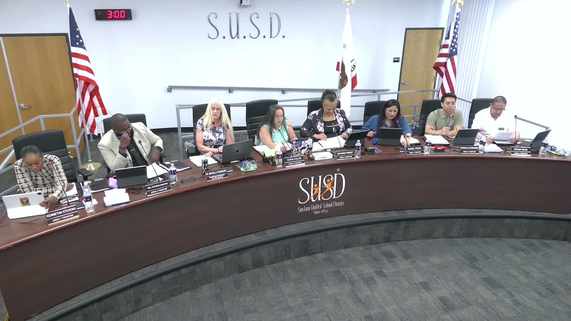 Votes at a glance: Stockton Unified board approves routine contracts, personnel and program actions