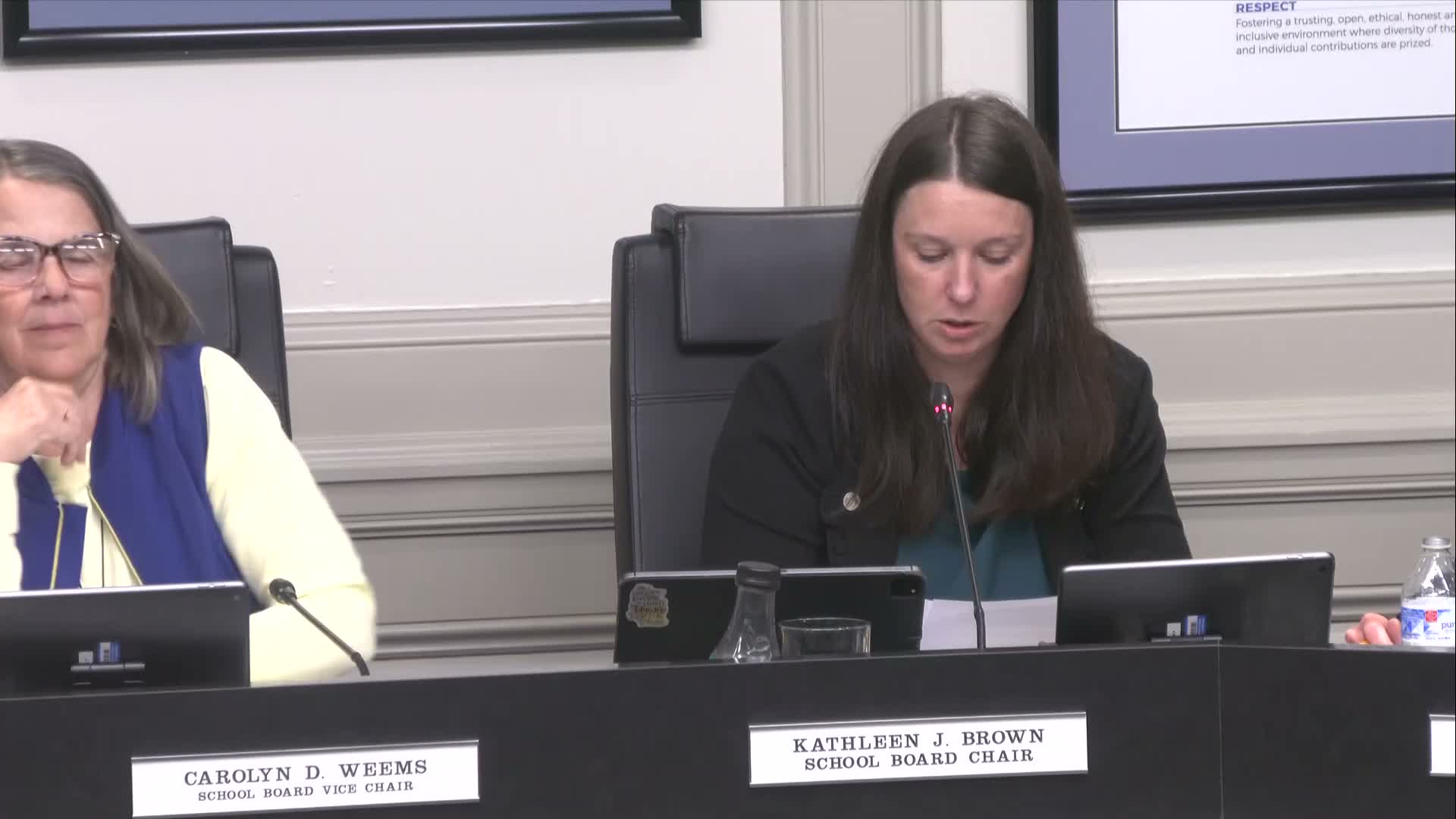 School board approves new facility rental fee schedule over nonprofit concerns (10–1)