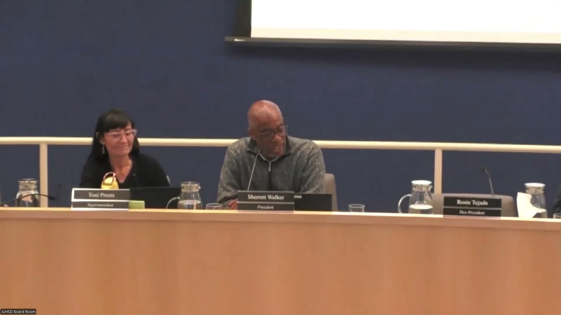 Student sustainability committee presents waste plan and campus projects to Jefferson Union board