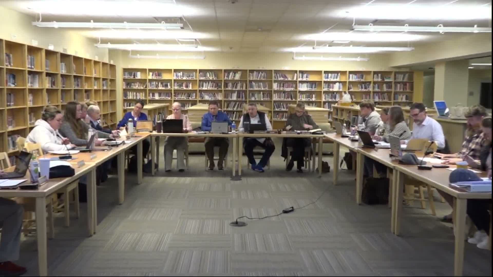 Superintendent presents RSU 22 FY27 budget: $40.99 million, 17.2 FTE cuts offset rising costs