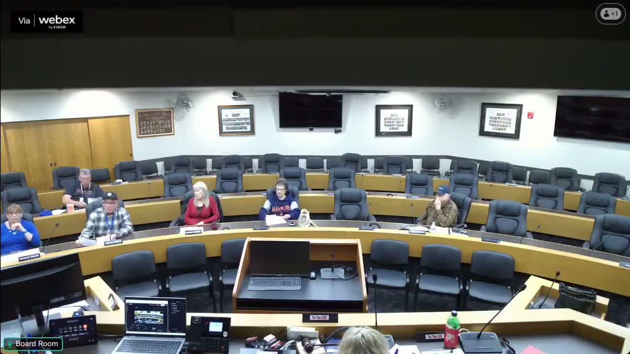 Probation director reviews caseloads, detention operations and new state data project at 13th Judicial Circuit meeting