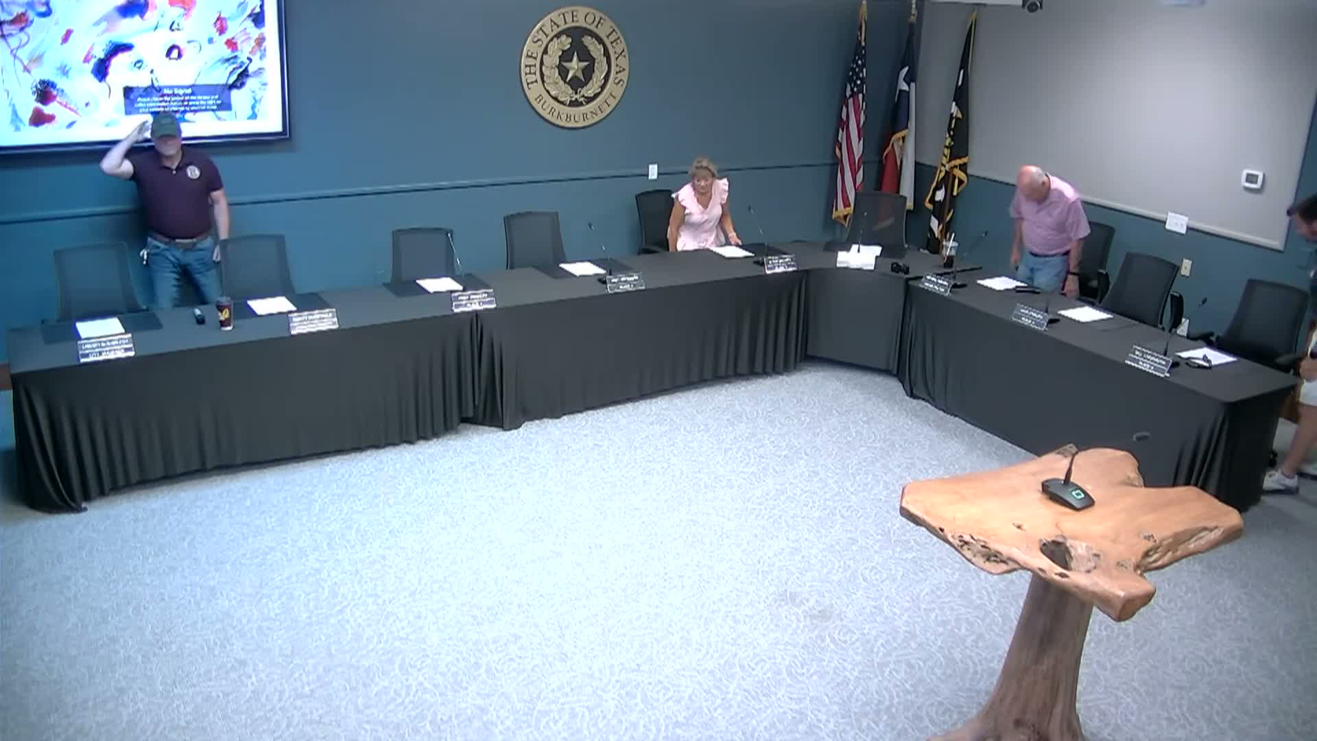 Burkburnett commissioners accept ordinance canvassing May 2 election returns