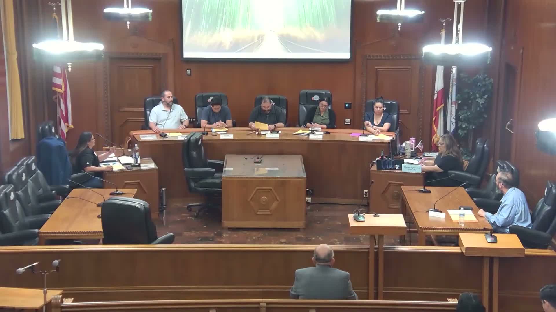 City attorney briefs South Gate commission on Brown Act: public comment must be timed, serial communications barred