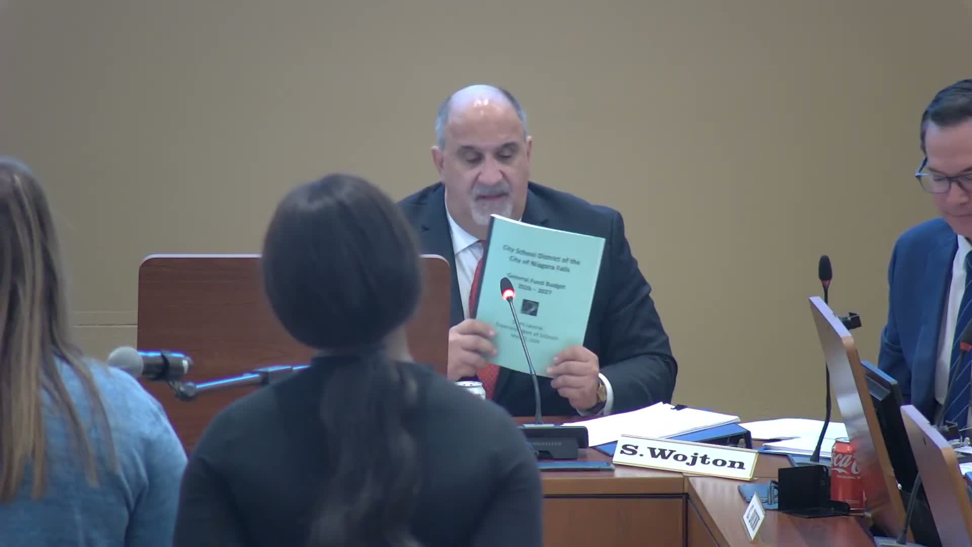 Superintendent Lohrey urges vote on narrow 2026-27 Niagara Falls school budget, warns of $8 million gap