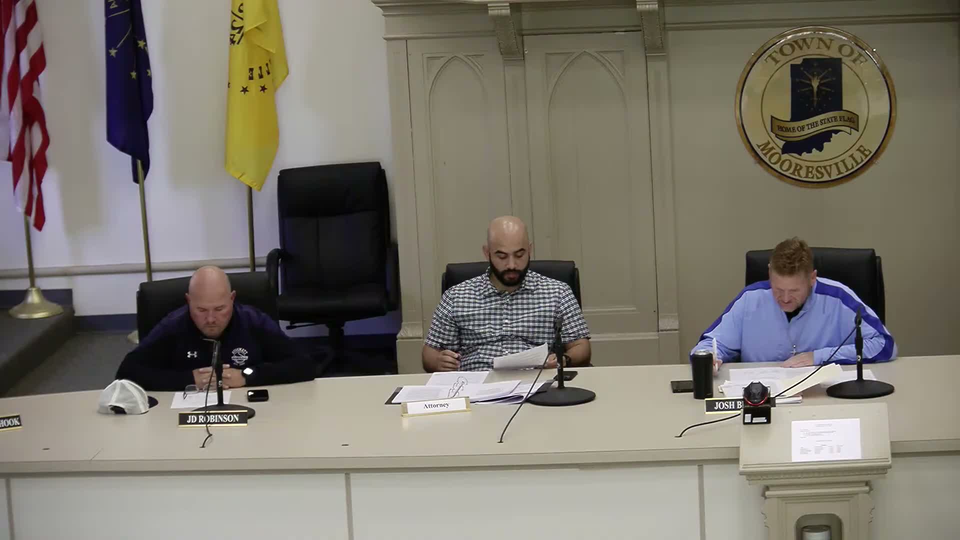 Mooresville Town approves replat to combine two lots in Flagstaff Business Park