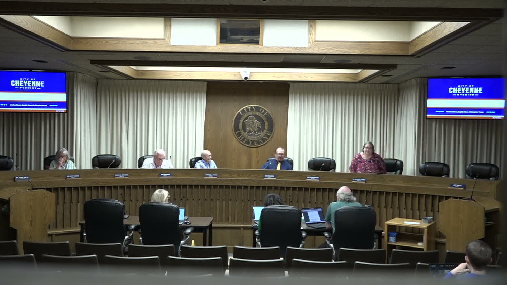 Planning director outlines budget and projects; council presses for clearer data on data centers and Cox Ranch annexation