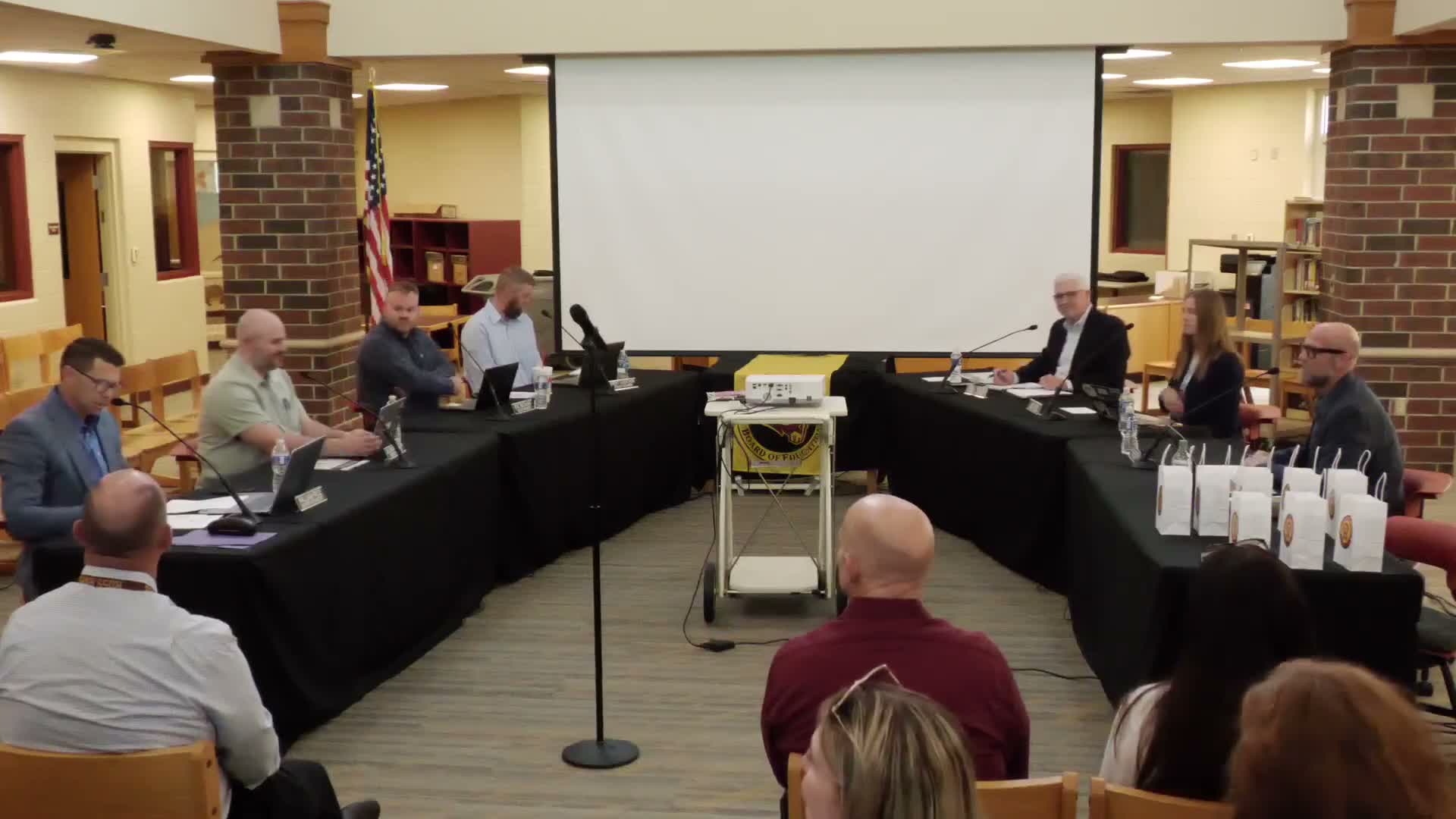 Ross Local honors retirees and names teachers and staff of the year