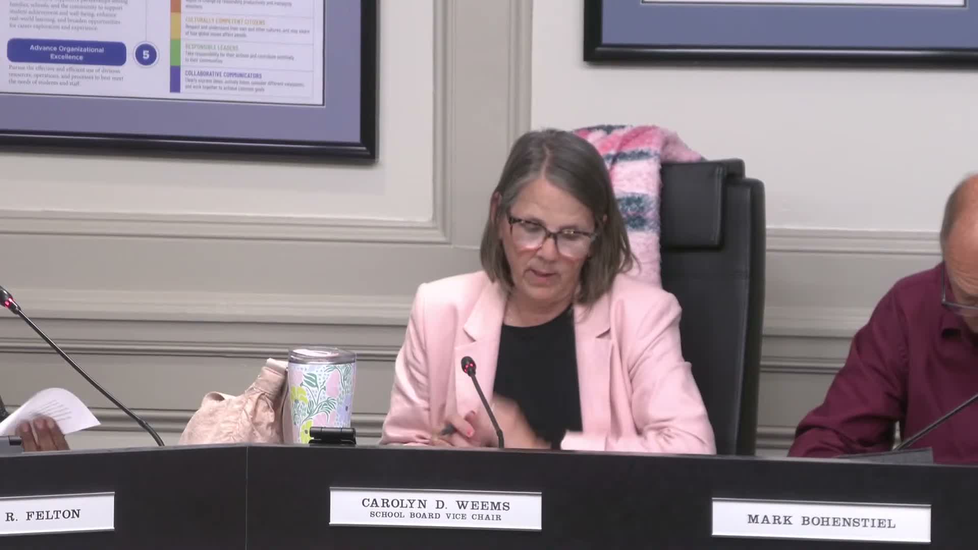 Policy Review Committee advances limits on Chromebook use for pre-K–1, forwards amended Policy 06.18 to School Board