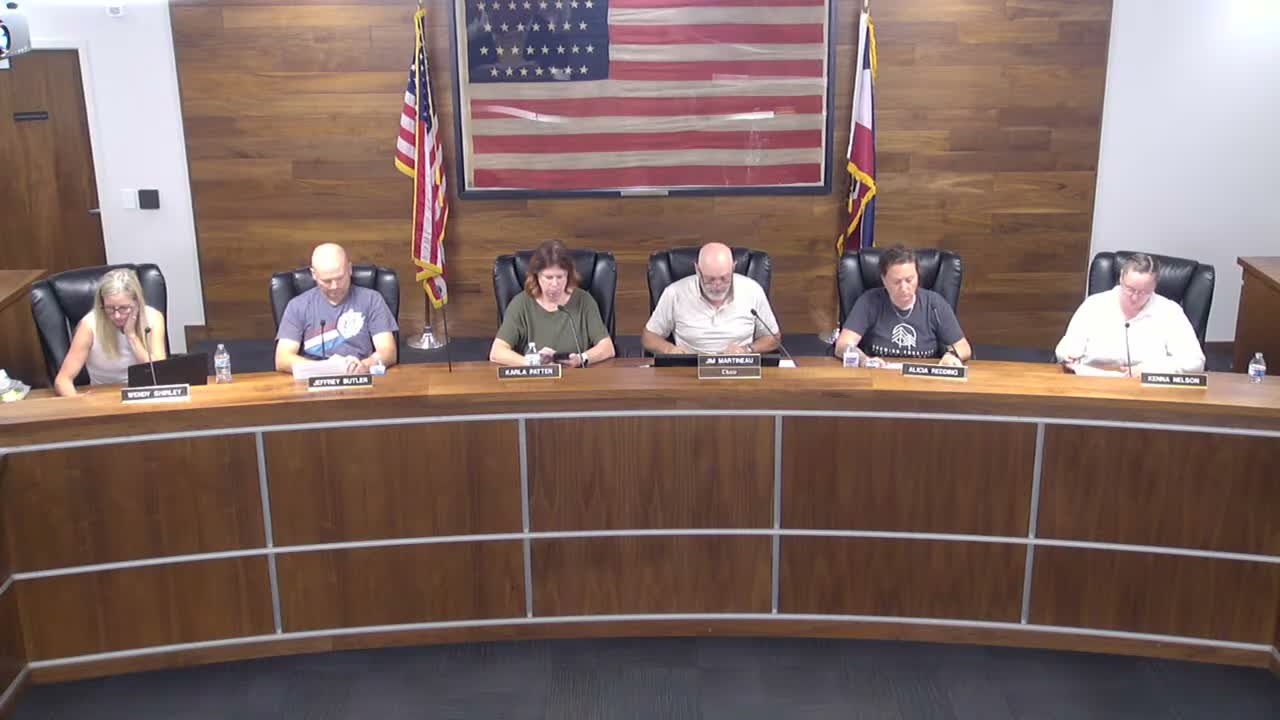 Planning commission recommends allowing dog grooming in Grove mixed‑use overlay with conditions