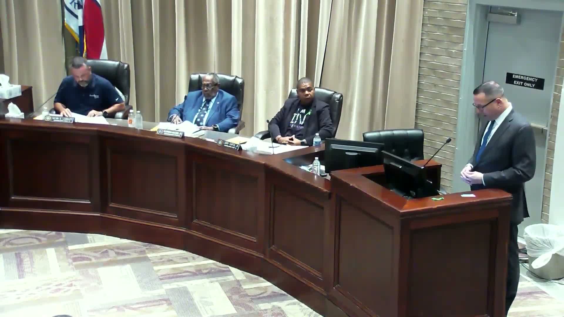 Warner Robins council approves new destination-marketing agreement to meet state requirements